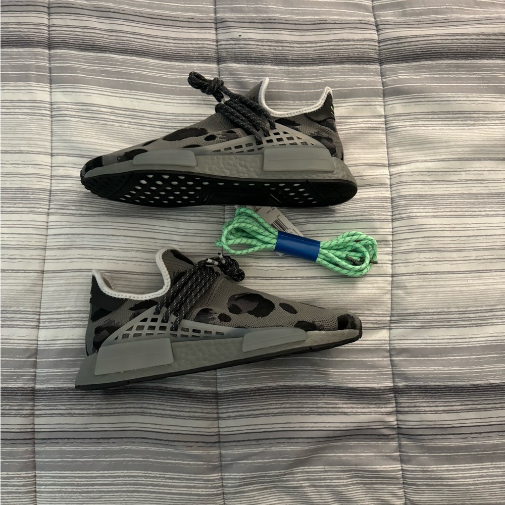 Adidas Hu NMD Animal Print Ash Size 9 Pharrell Williams Human Race NWOB NWT